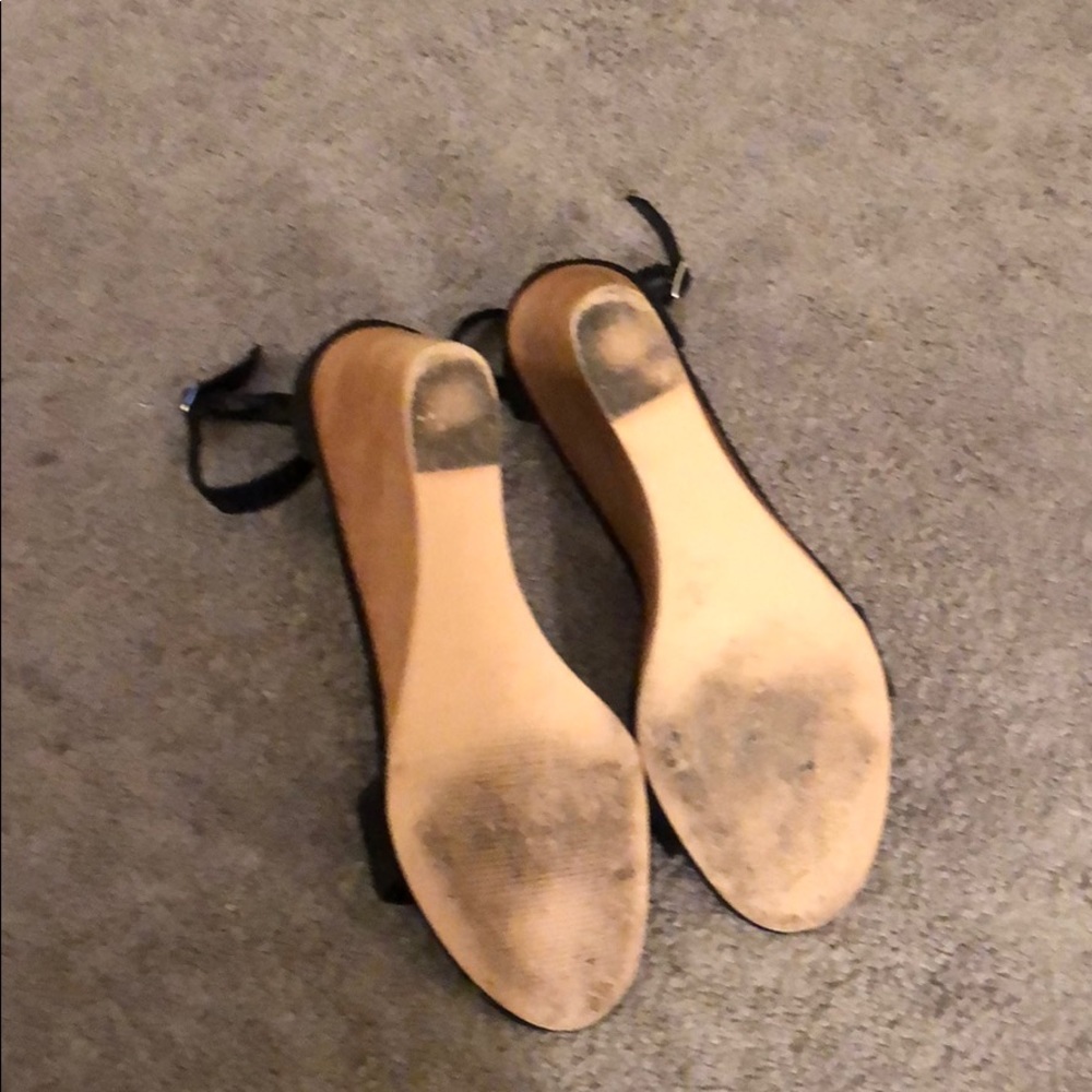 Sandals - Picture 4 of 5